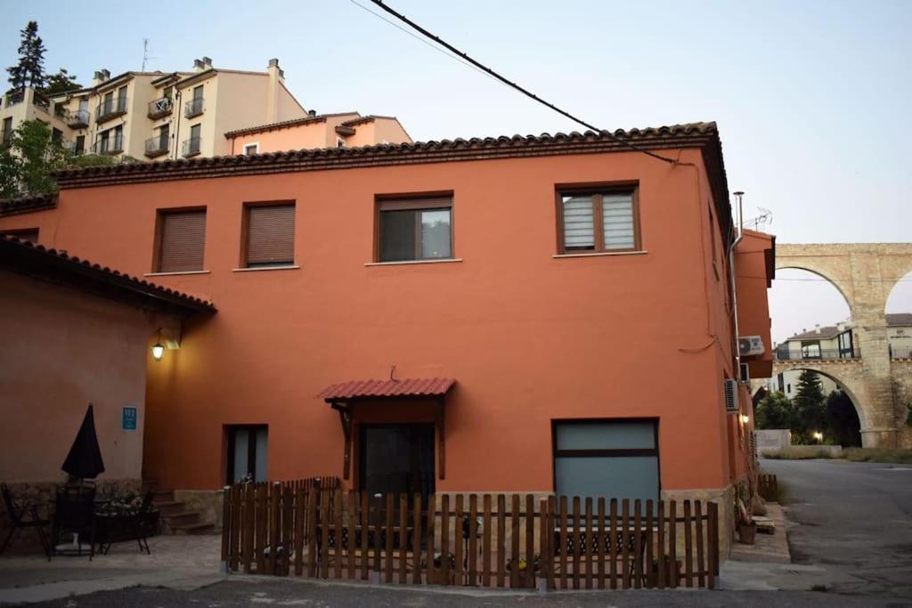 El Vinilo. Aparcamiento Exterior Gratuito Lejlighed Teruel Eksteriør billede