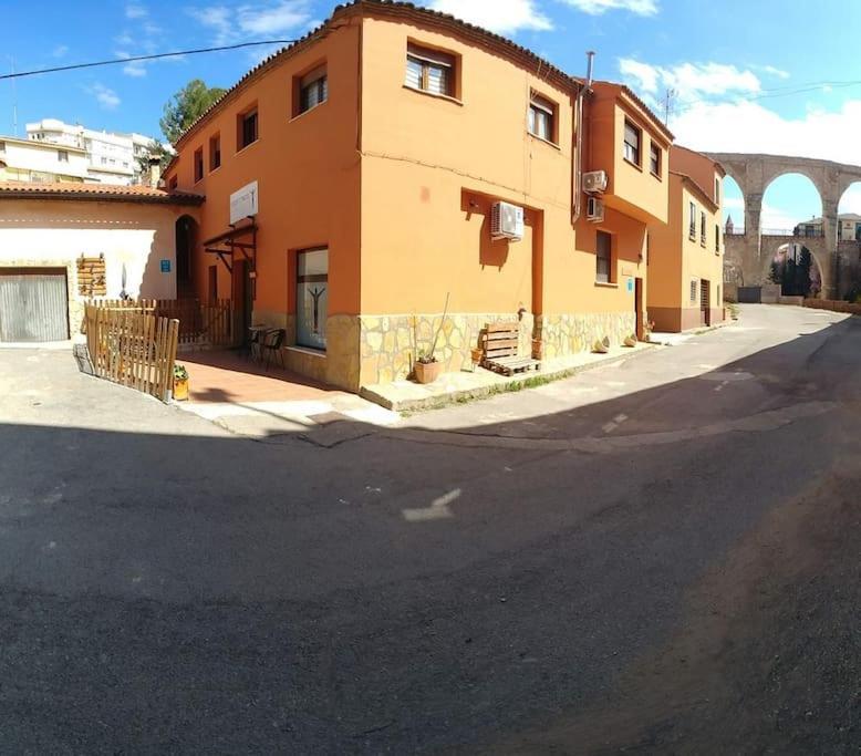 El Vinilo. Aparcamiento Exterior Gratuito Lejlighed Teruel Eksteriør billede